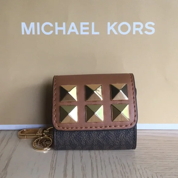 Michael Kors Brown Acorn Studded AirPod Clipcase - Picture 11 of 11